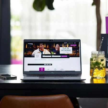 Moxy Glasgow Sec Екстер'єр фото